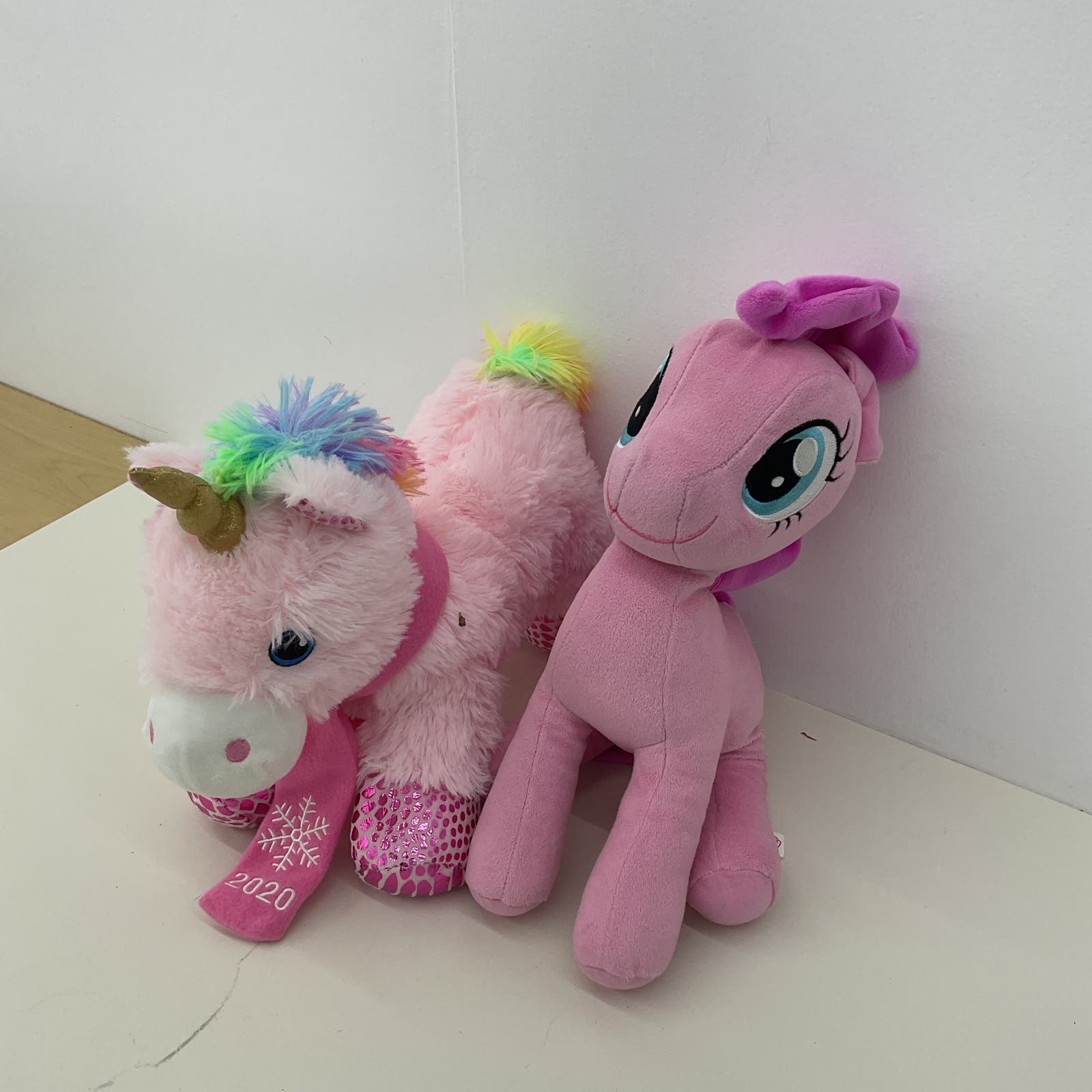 CUTE LOT Pink Cuddly 2020 Unicorn w/ Scarf & My Little Pony Character Plush  Toys - Warehouse