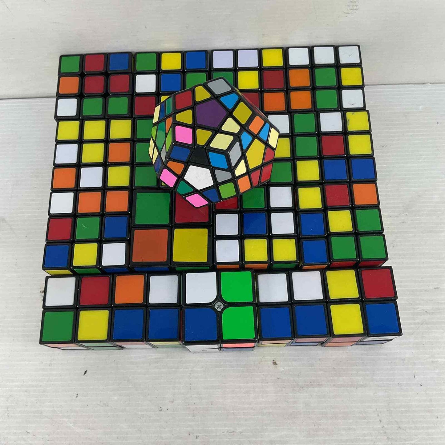 Lot Of 17 lbs Rubix Cubes & Other Brands Educational Brainteaser Puzzle Toys - Warehouse Toys