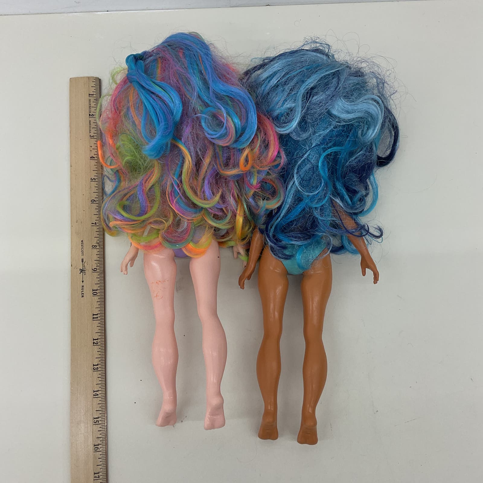 MGA Fashion Doll Rainbow Poopsie Surprise Loose Toy Dolls Used - Warehouse Toys