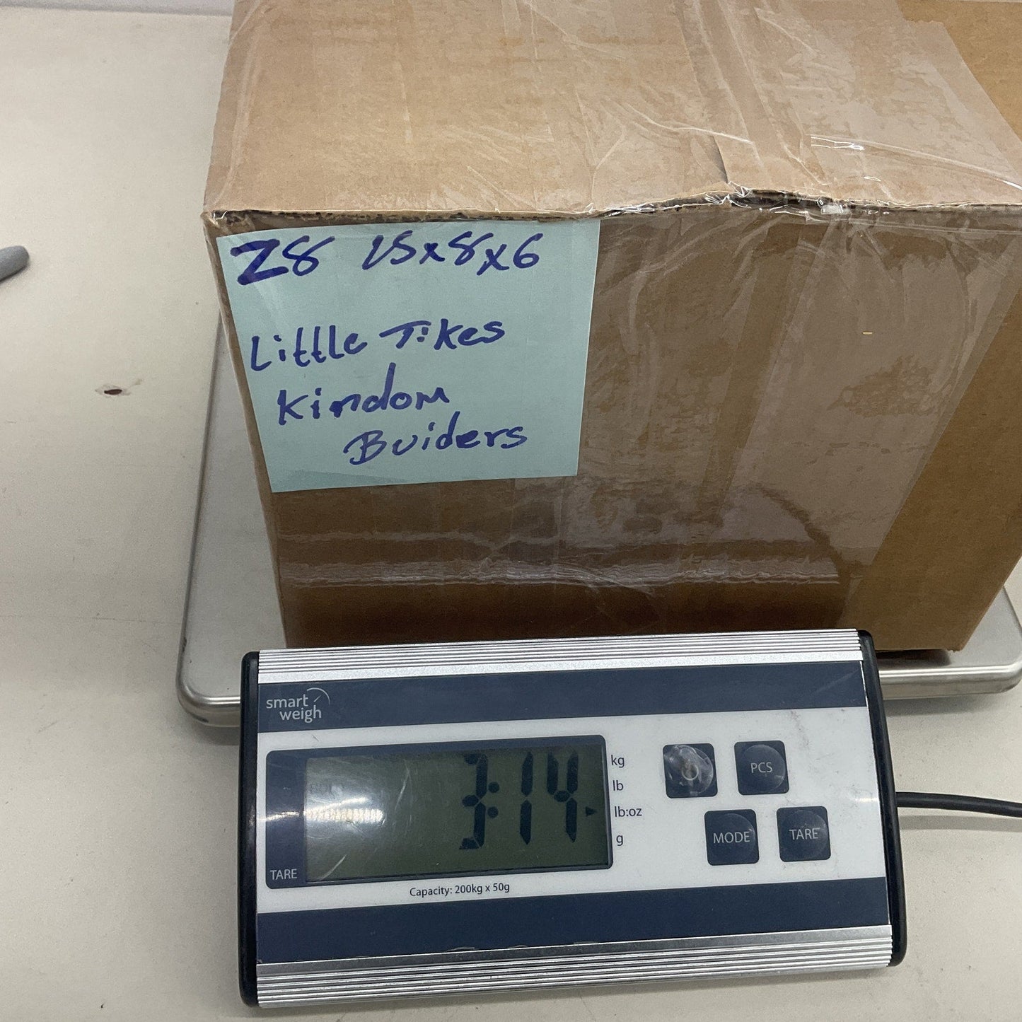 Preowned Little Tikes Action Figures Kingdom Builders Toy LOT 3+ lbs Pretend - Warehouse Toys