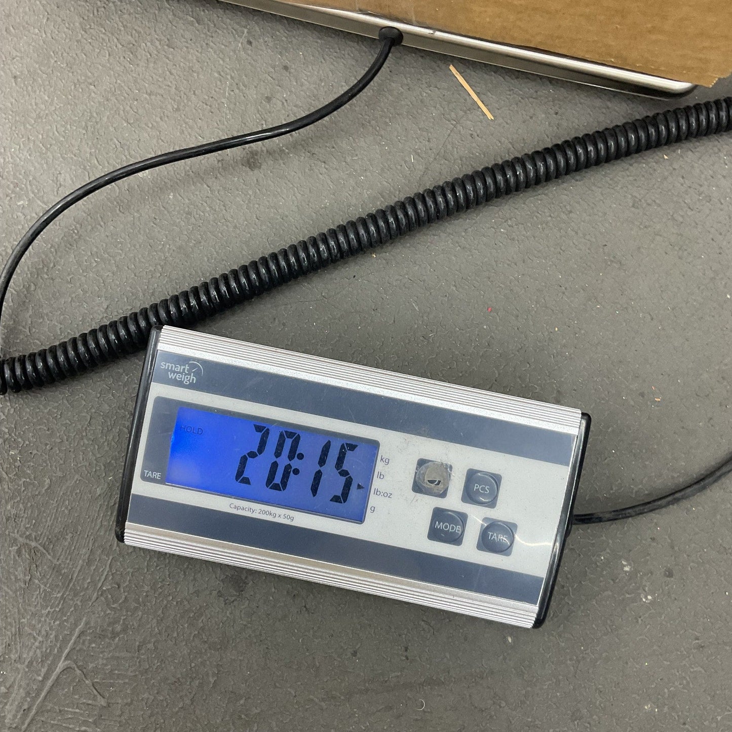 Preowned Na! Na! Na! Surprise & Others Fashion Dolls Toys Figures LOT 20 lbs - Warehouse Toys