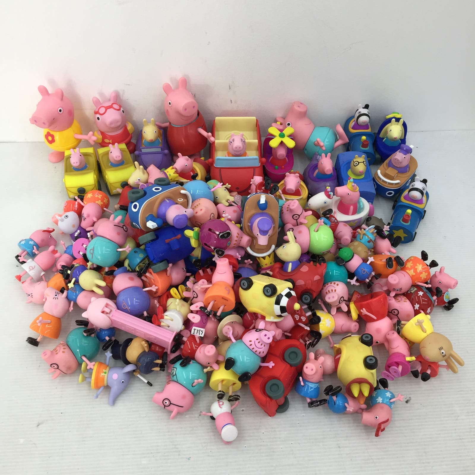 Outlet PEPPA PIG LOT