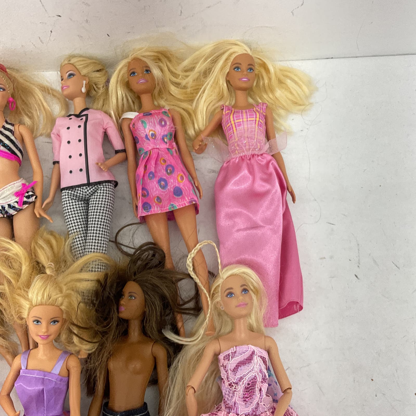 10 Pounds Mattel Barbie Fashion Doll Wholesale Lot Ken Clothing - Warehouse Toys