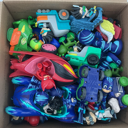 10 Pounds PJ Masks Action Figure Lot Red Green Blue Wholesale - Warehouse Toys