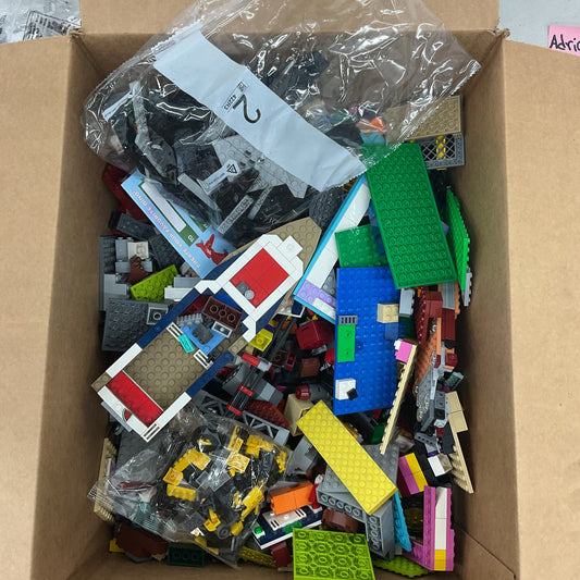 15 Pounds Lego Multicolor Building Toy Pieces & Parts Bulk Wholesale - Warehouse Toys