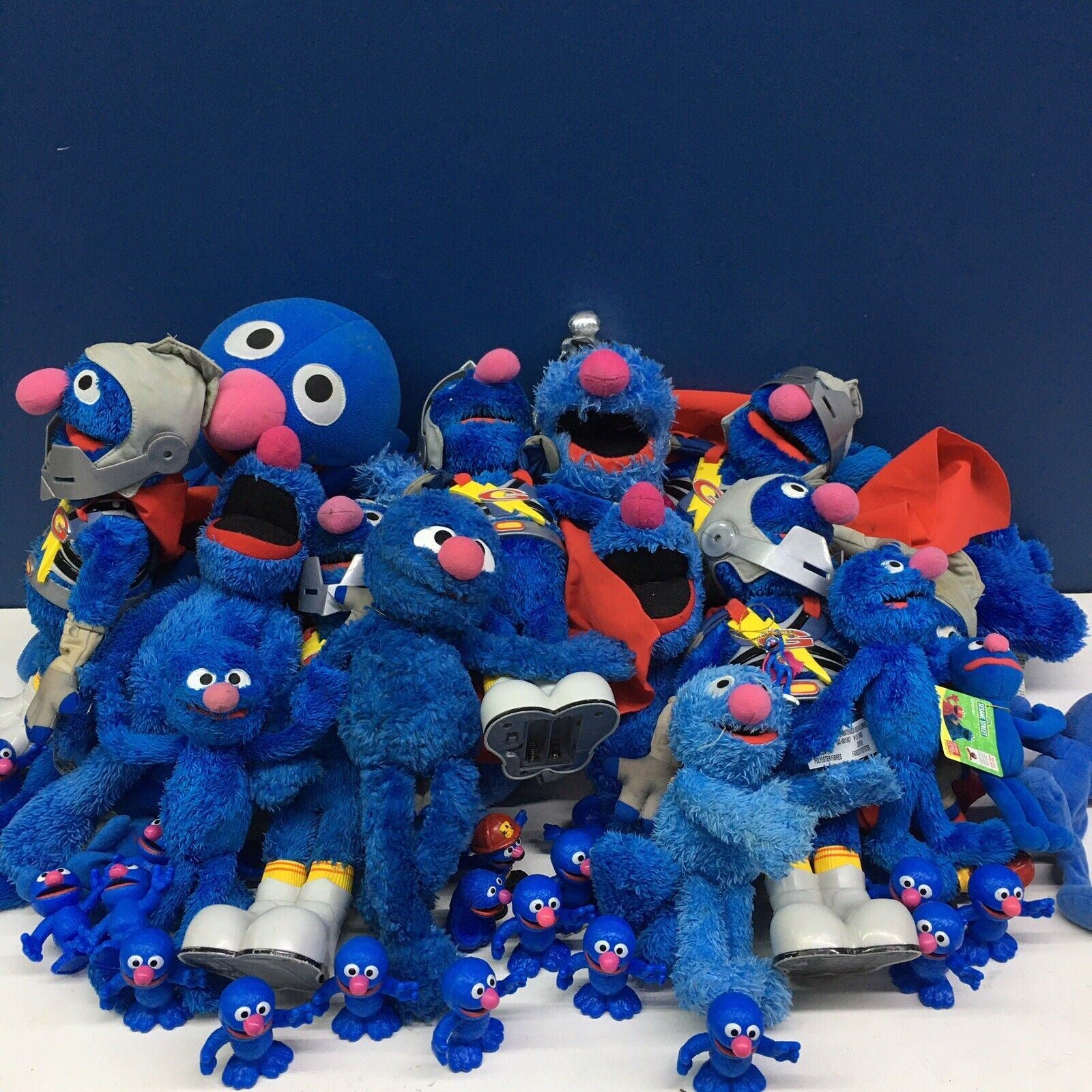 Grover stuffed 2025 animal kohls