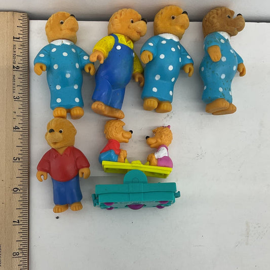 Berenstain Bears Small Figures Story Book Toy Lot - Warehouse Toys