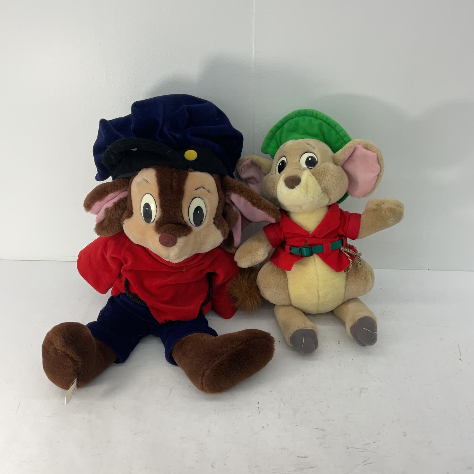 Original fievel best sale stuffed animal