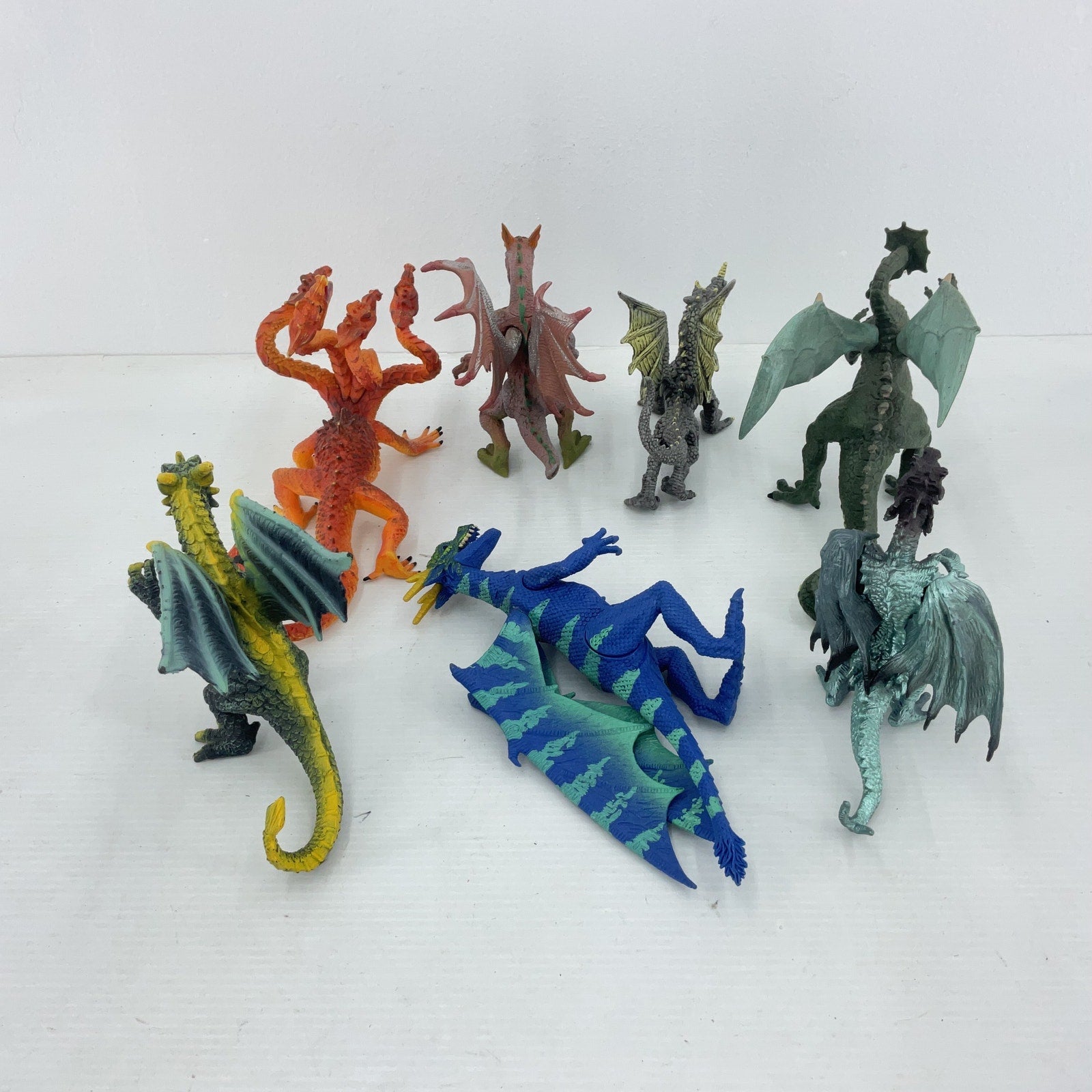 1+ LB Mixed Lot Dragons Medieval Fantasy Play Action Figures Plastoy Pre - Owned - Warehouse Toys