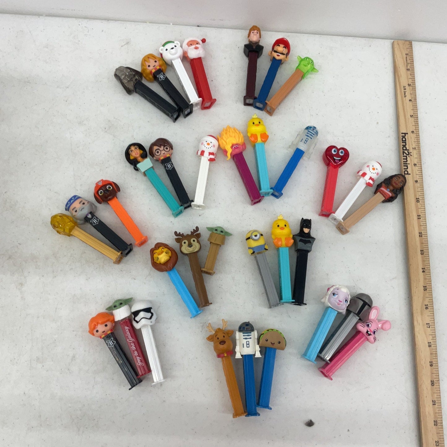 1+ LB Mixed Lot Pez Candy Dispensers Vintage/New Mario Star Wars Easter Preowned - Warehouse Toys