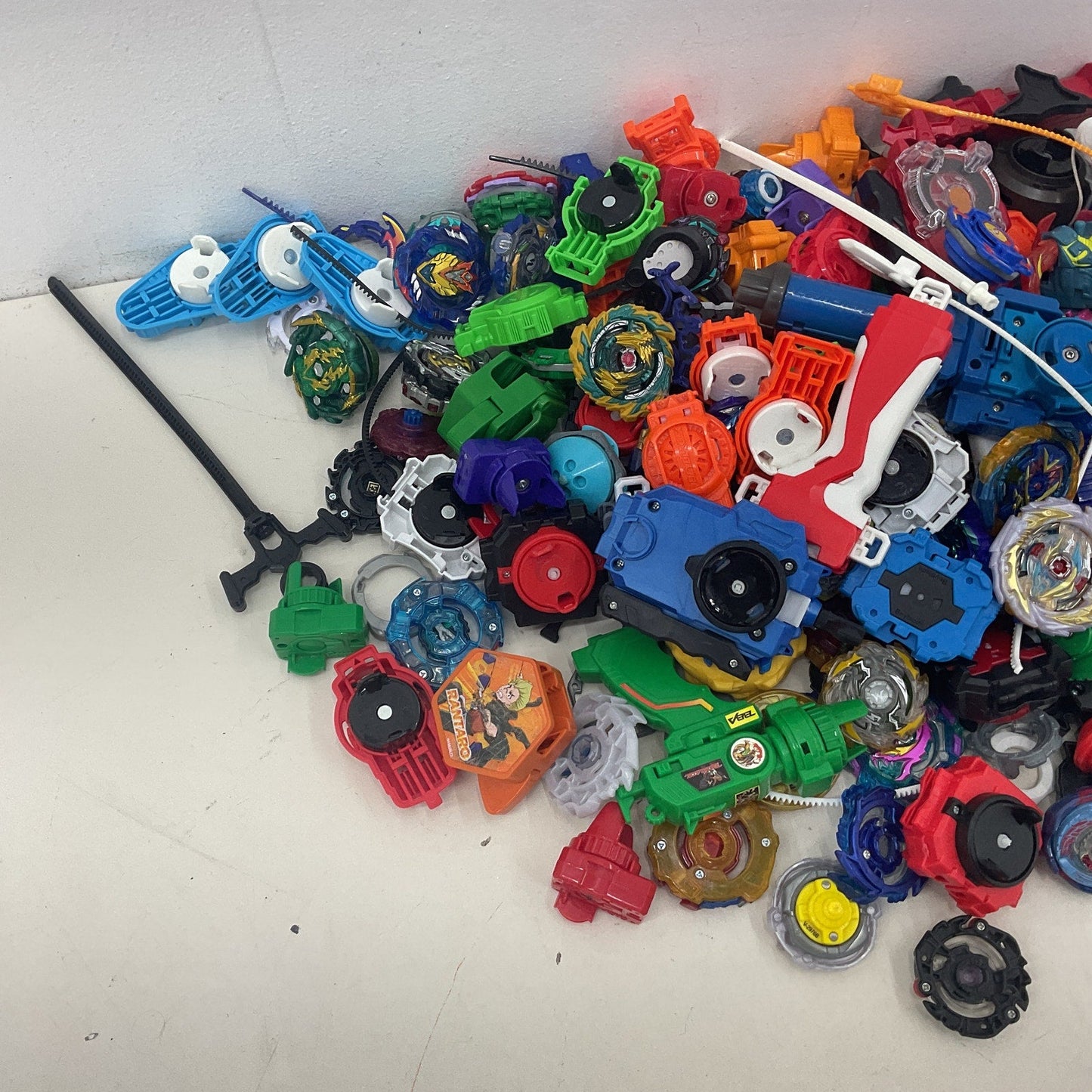 10 lb LOT Hasbro Beyblades 2010s Toys Party Favors Preowned - Warehouse Toys