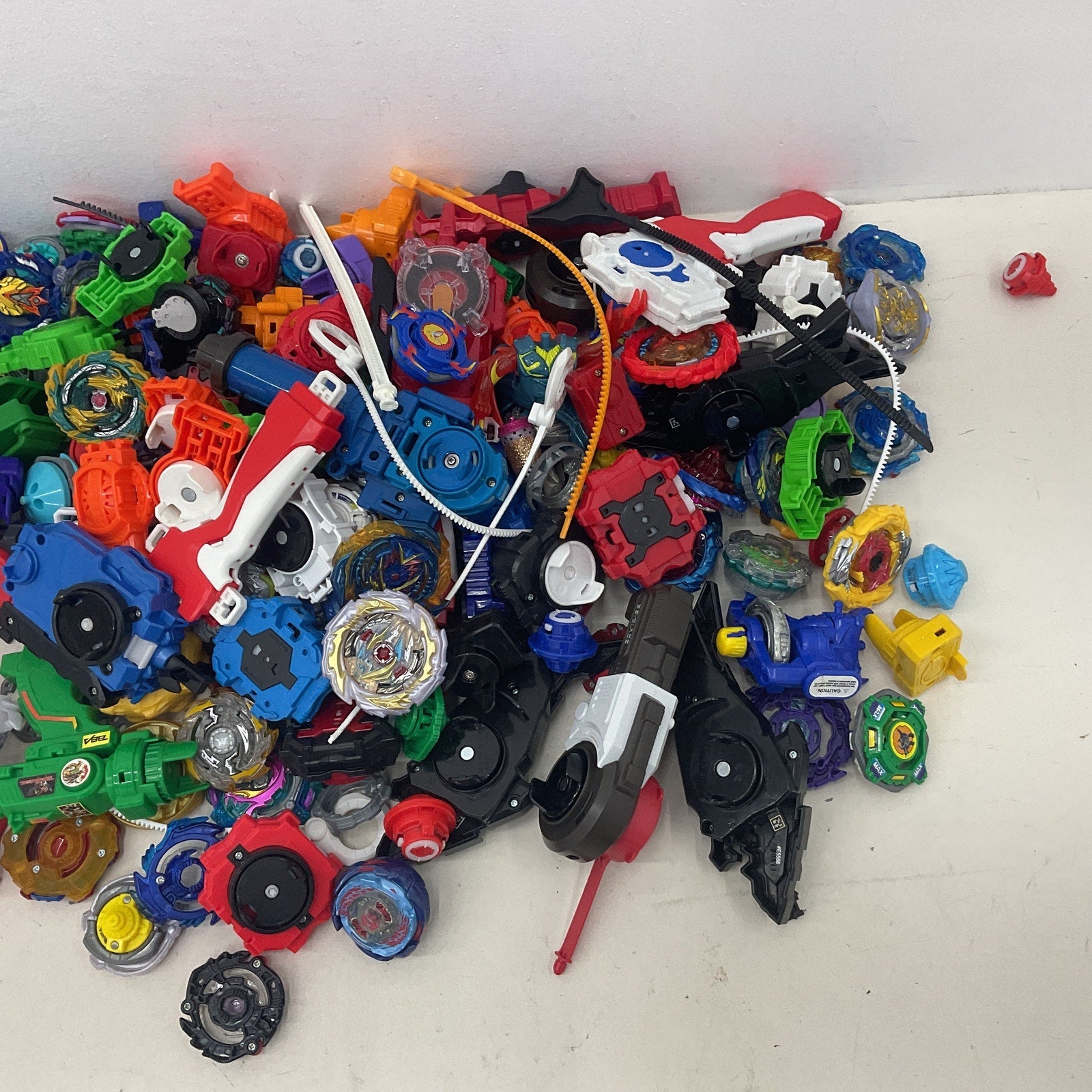 10 lb LOT Hasbro Beyblades 2010s Toys Party Favors Preowned - Warehouse Toys