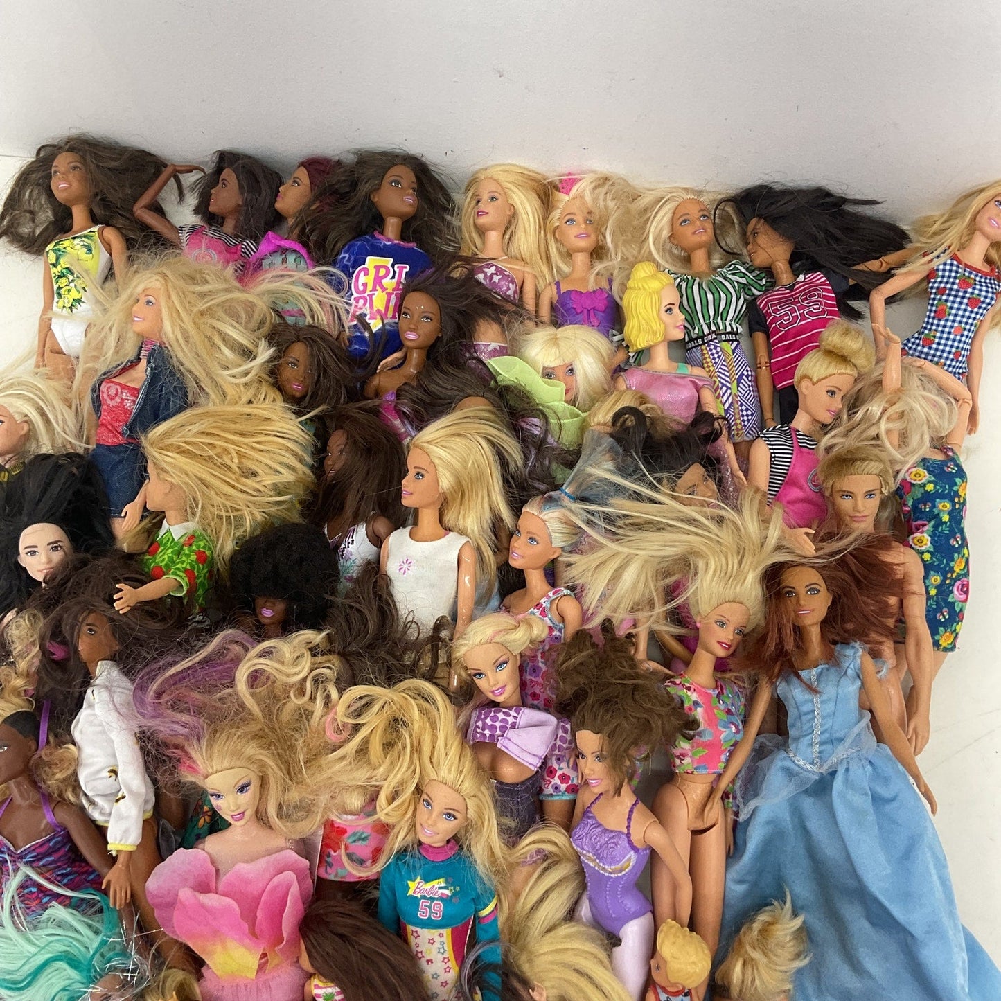 10 lbs LOT Mixed Loose Preowned Mattel Barbie & Others Fashion Play Dolls - Warehouse Toys