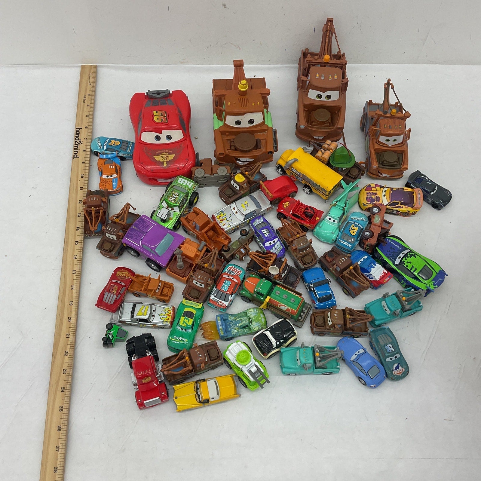 10lb Pixar Disney CARS Toy Car Vehicles Tow Mater Character Figures Preowned LOT - Warehouse Toys