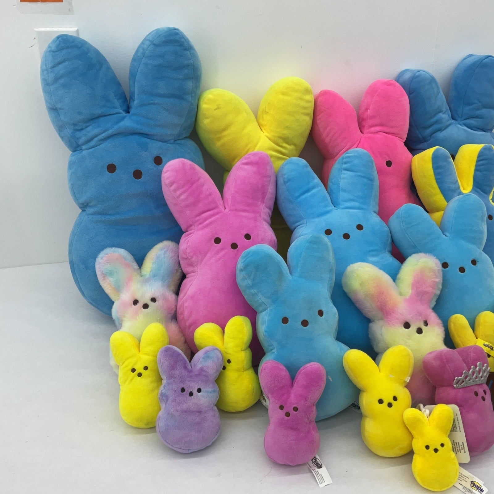 12 lbs Easter Holiday Peeps Bunny Bunnies Colorful Blue Pink Plush Toys Preowned - Warehouse Toys