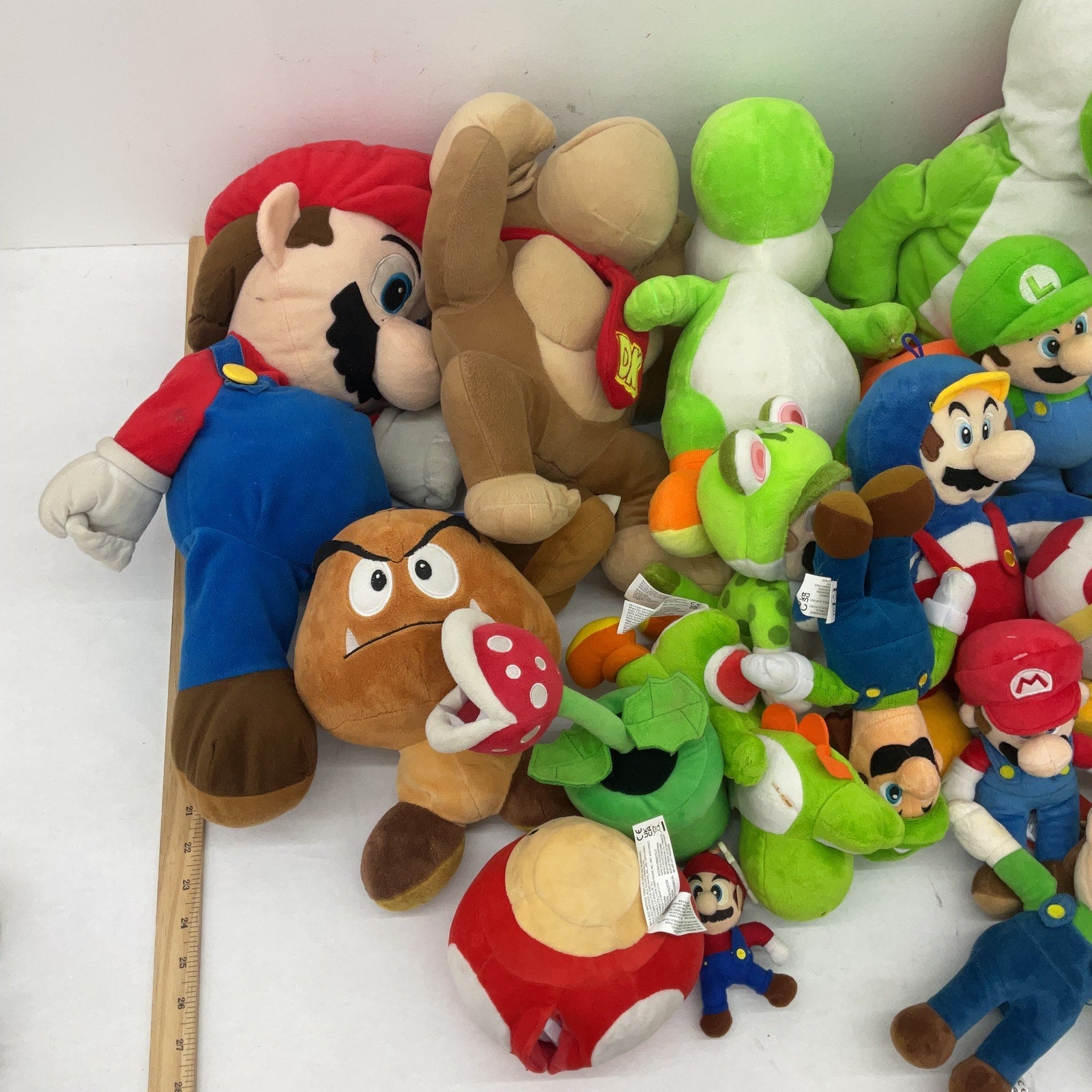 12 lbs Mixed Preowned LOT Nintendo Super Mario Bowser Goomba Kong Plush Dolls - Warehouse Toys