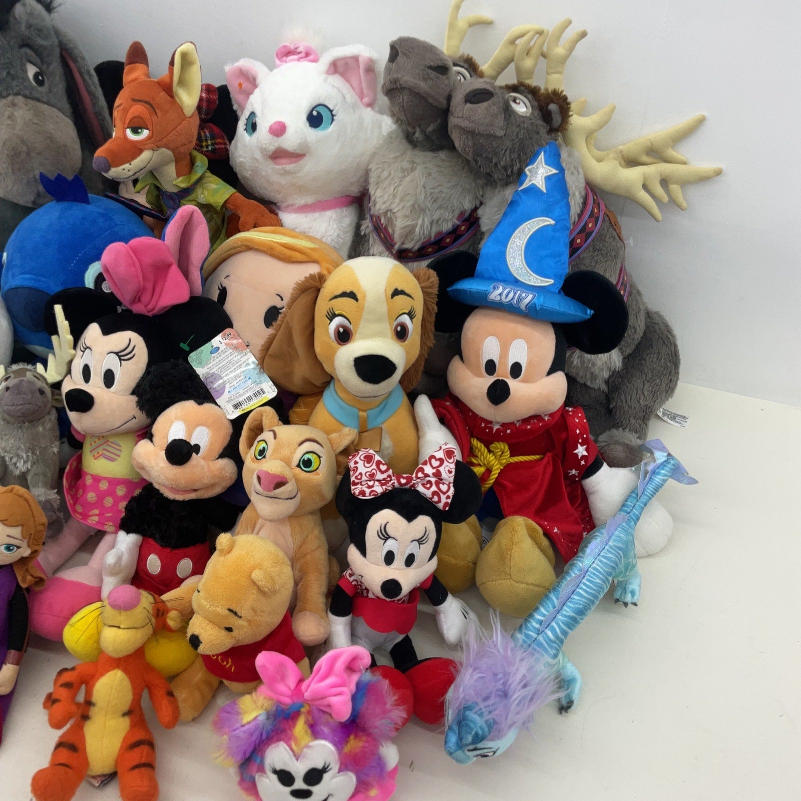 13 lbs LOT Disney Character Mixed Preowned Plush Dolls Toys Nala Lady Sven Dory - Warehouse Toys