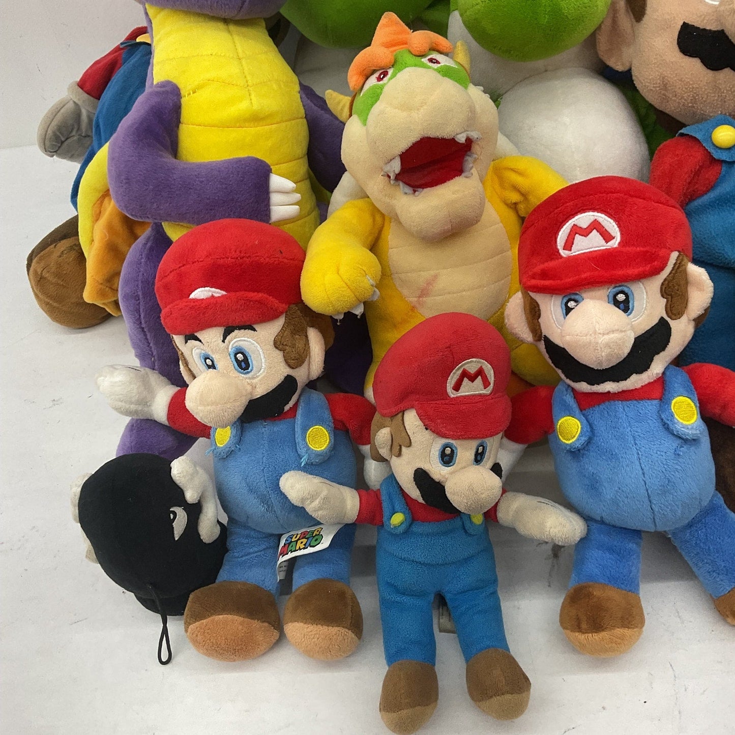 13 lbs Mixed Preowned LOT Nintendo Spyro Super Mario Yoshi Luigi Plush Dolls - Warehouse Toys