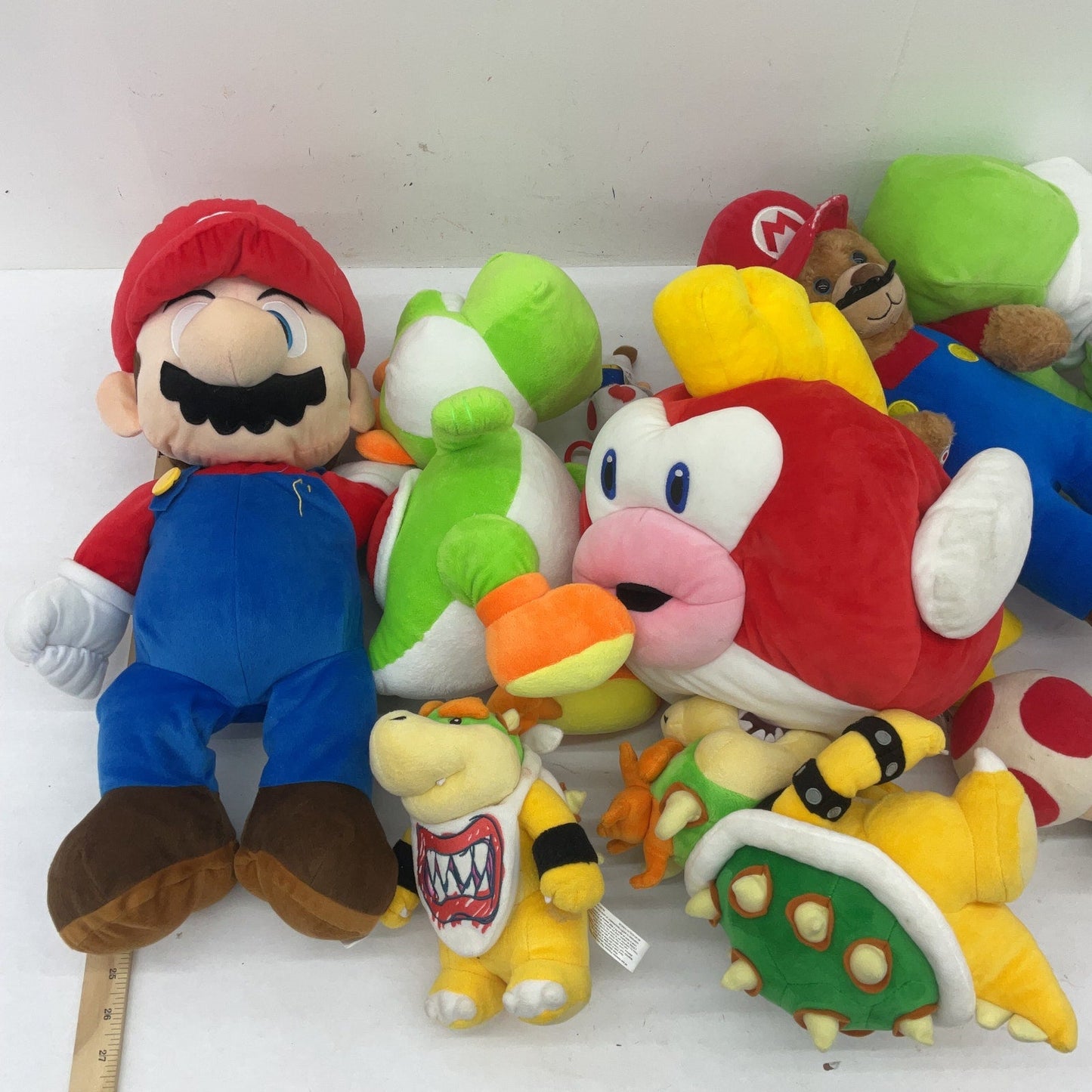 13 lbs Mixed Preowned LOT Nintendo Super Mario Cheep - Cheep Yoshi Plush Dolls - Warehouse Toys