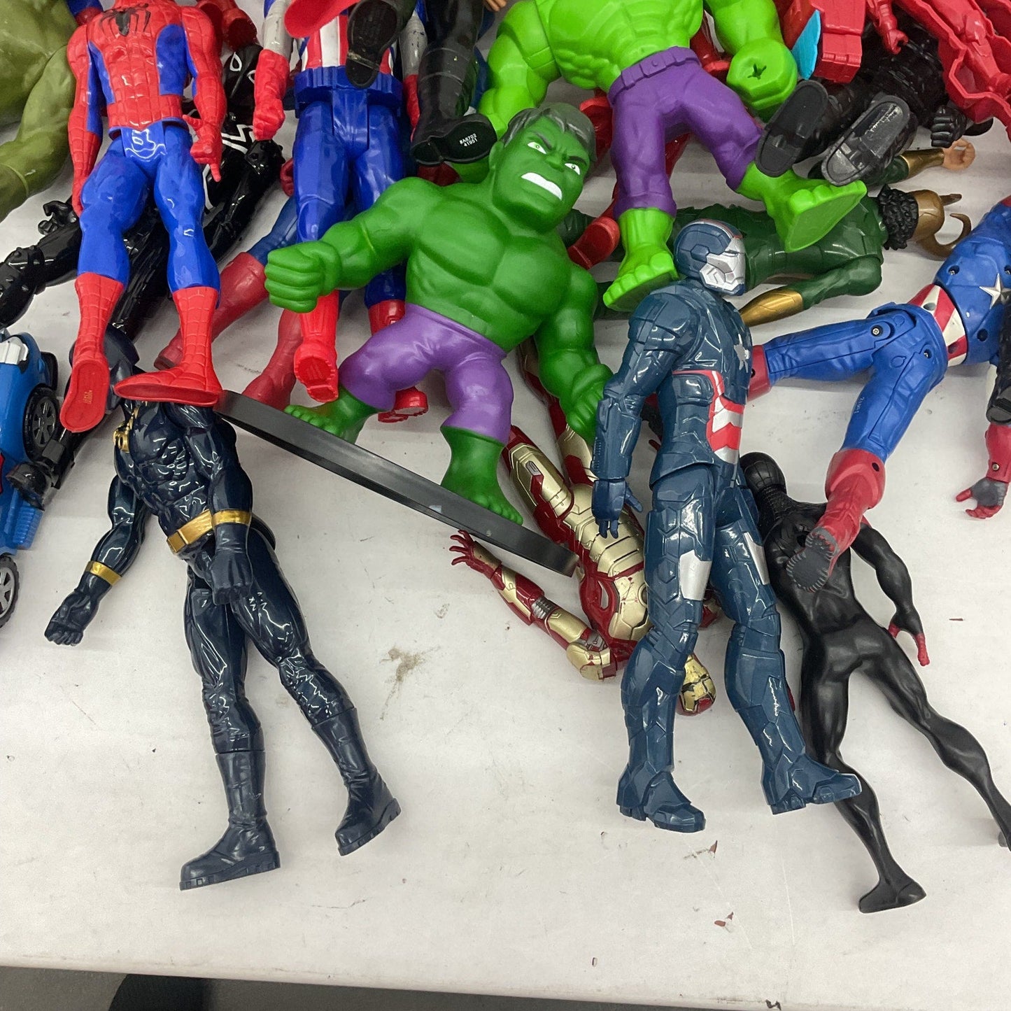 13 lbs Random Mixed Loose Action Figures Toys LOT Preowned DC Marvel & Others - Warehouse Toys