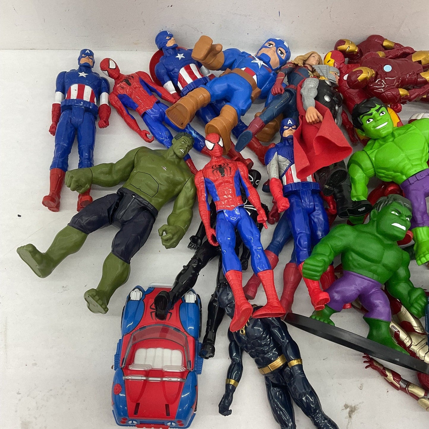 13 lbs Random Mixed Loose Action Figures Toys LOT Preowned DC Marvel & Others - Warehouse Toys