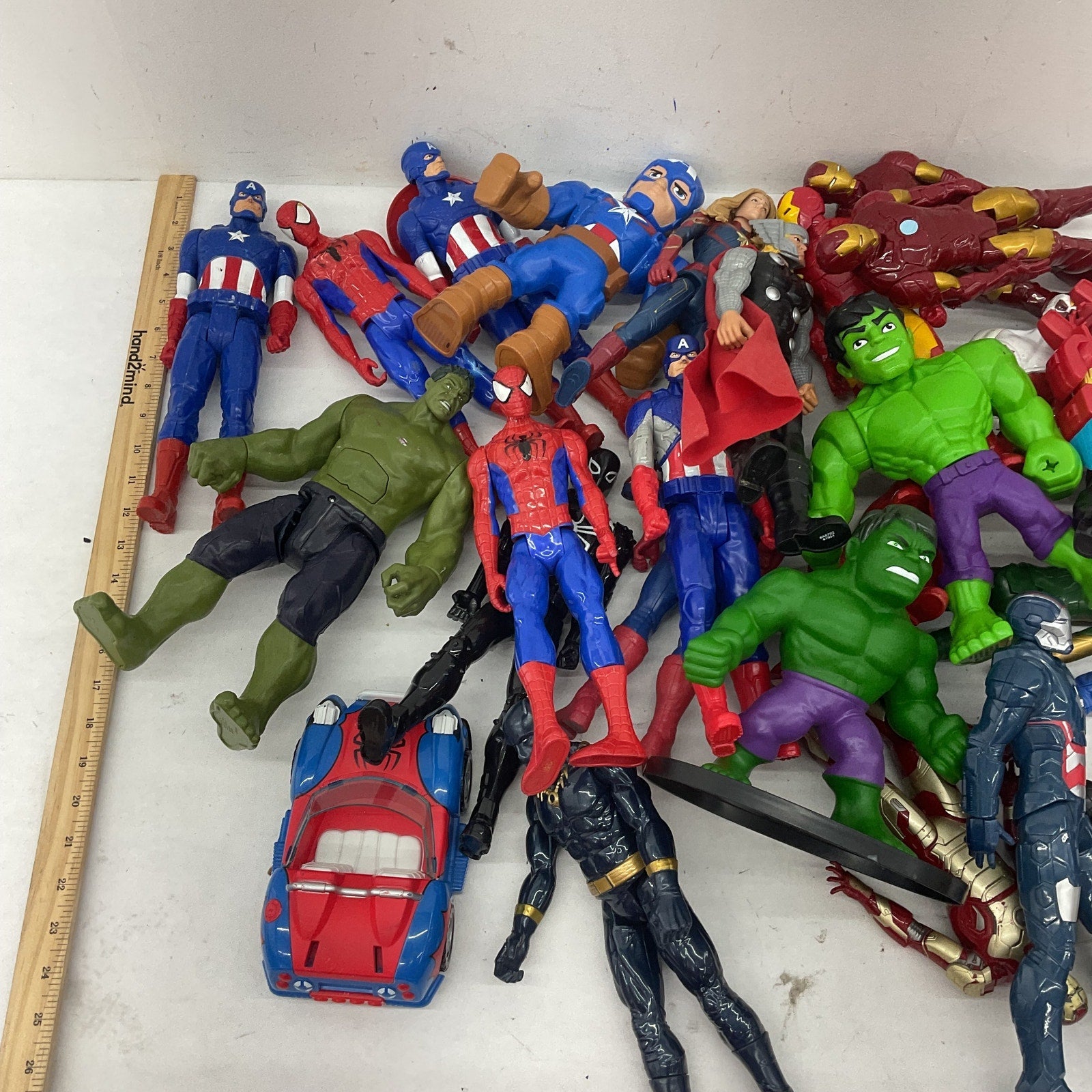 13 lbs Random Mixed Loose Action Figures Toys LOT Preowned DC Marvel & Others - Warehouse Toys