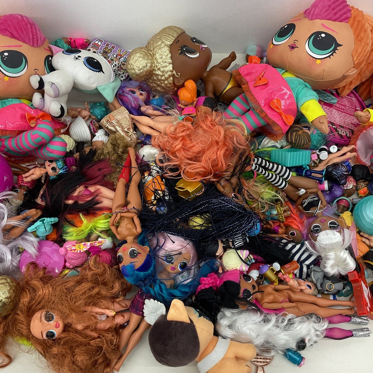 14 lbs LARGE Mixed Loose LOT MGA LOL OMG Surprise! Sista Play Fashion Dolls - Warehouse Toys