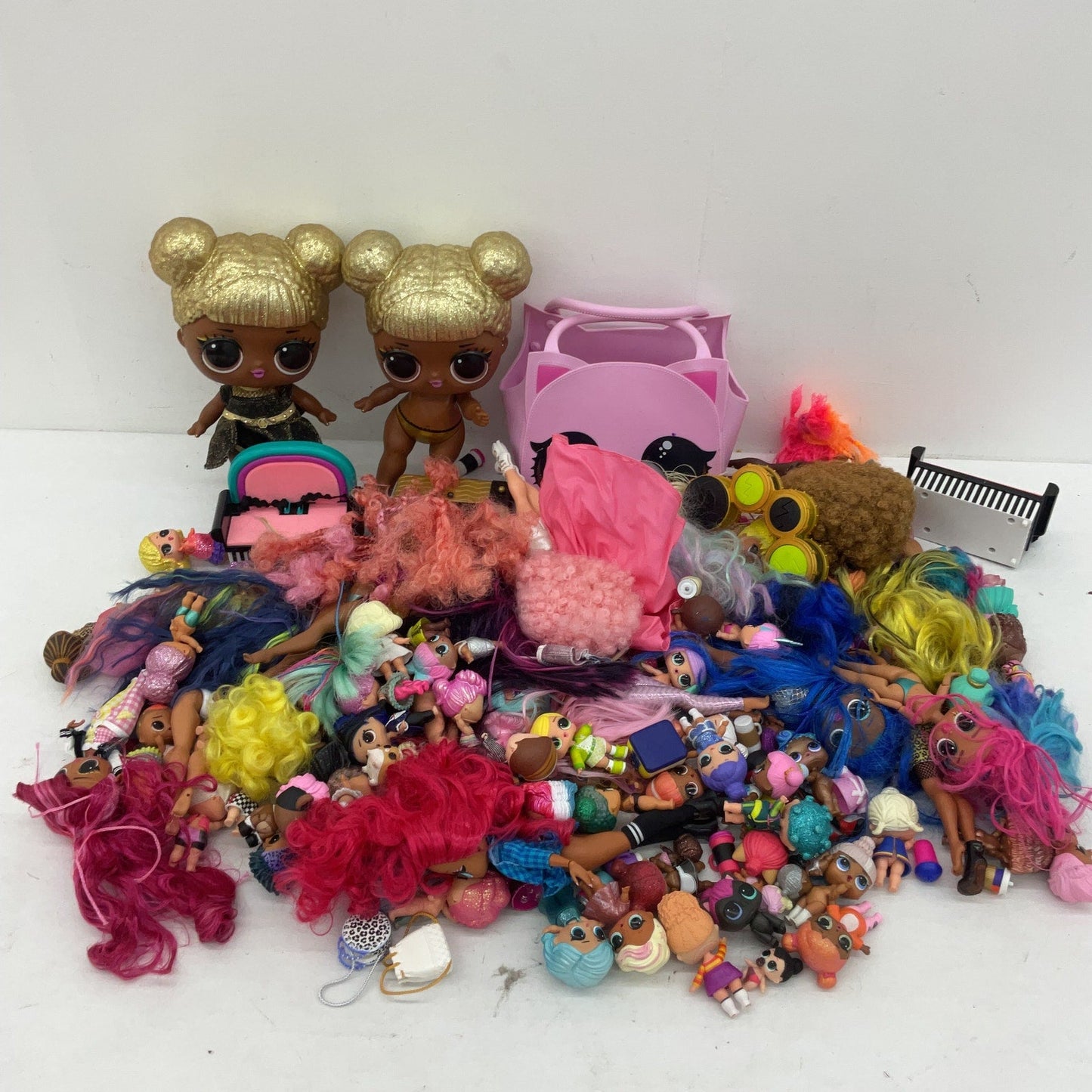 14 lbs LOT lMGA LOL OMG Surprise Big Lil Sistas Play Fashion Dolls Preowned - Warehouse Toys