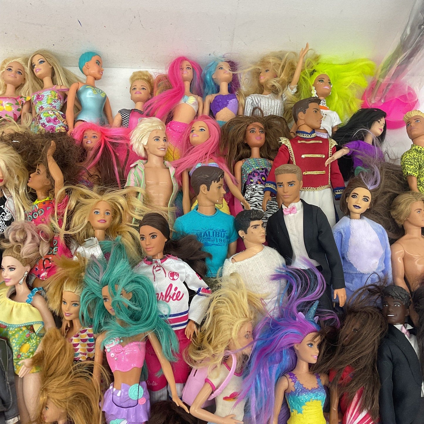 14 lbs LOT Mixed Loose Preowned Mattel Barbie & Others Fashion Play Dolls - Warehouse Toys