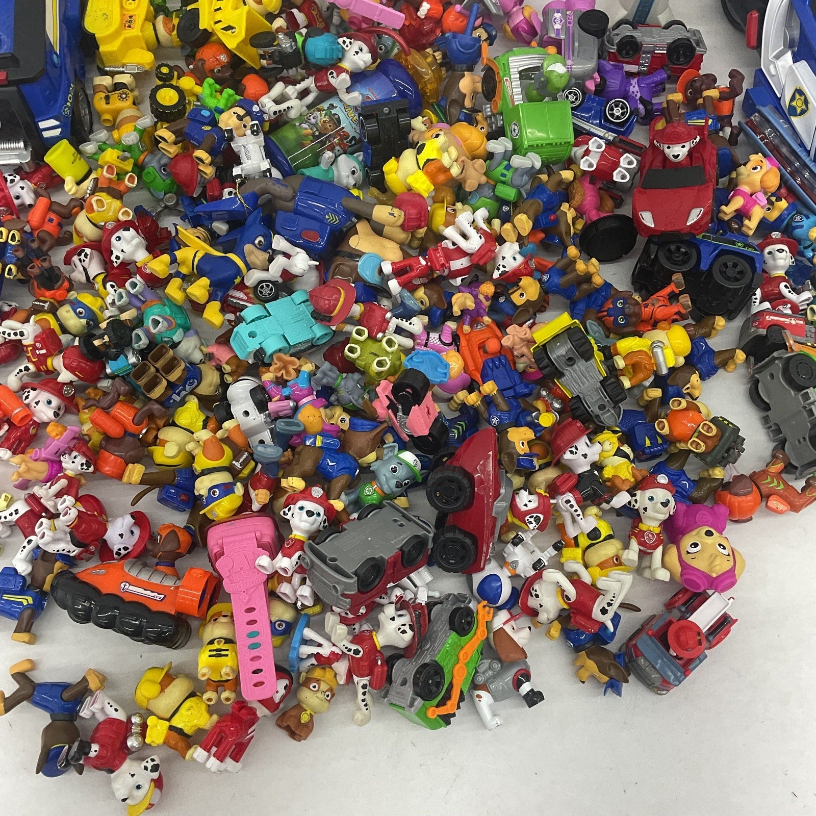 15 lbs Paw Patrol Action Figures Preowned Mixed LOT Vehicles Toys Accessories - Warehouse Toys