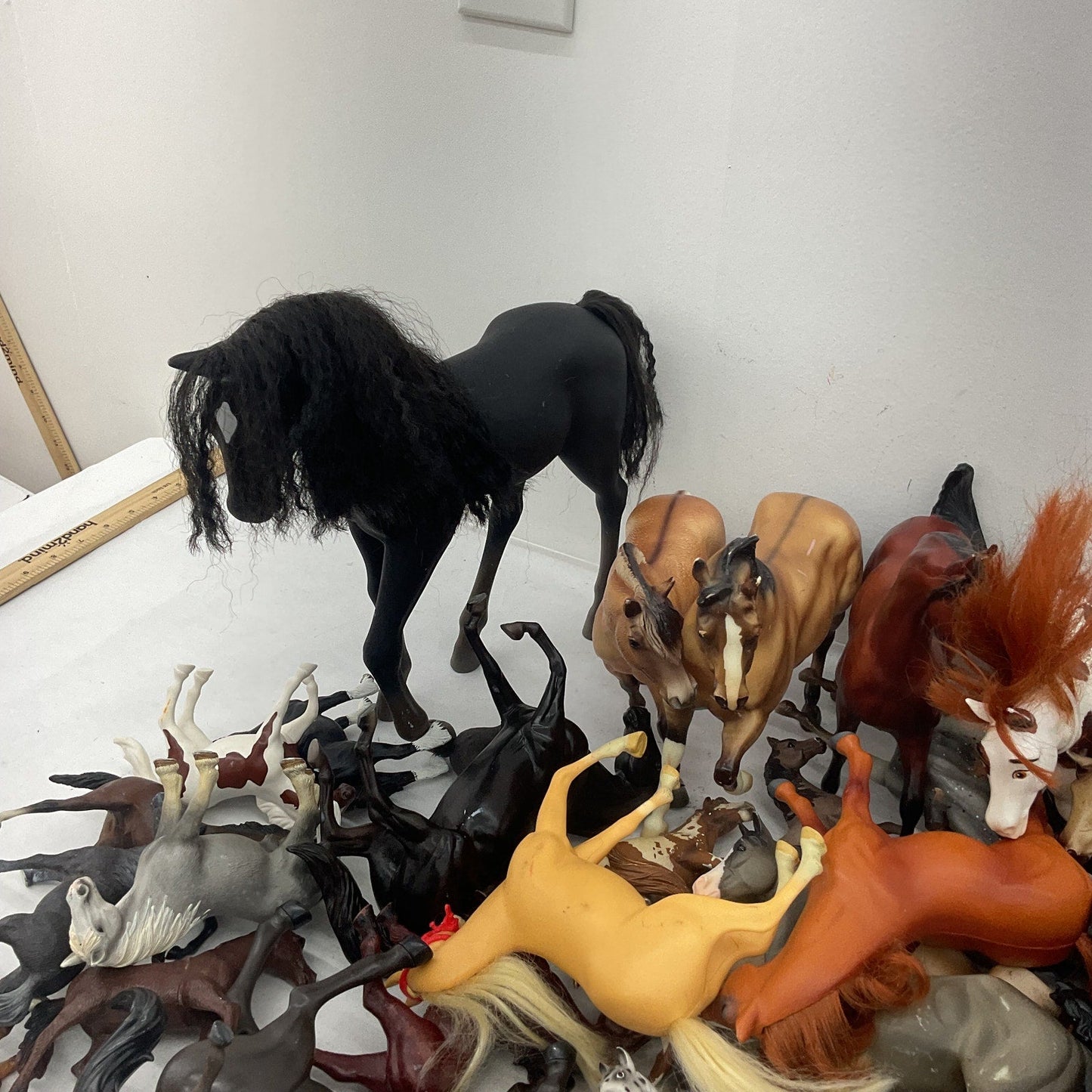 17 lbs Preowned Schleich & Other Brands Horse Pony Figures Toys Figurines LOT - Warehouse Toys