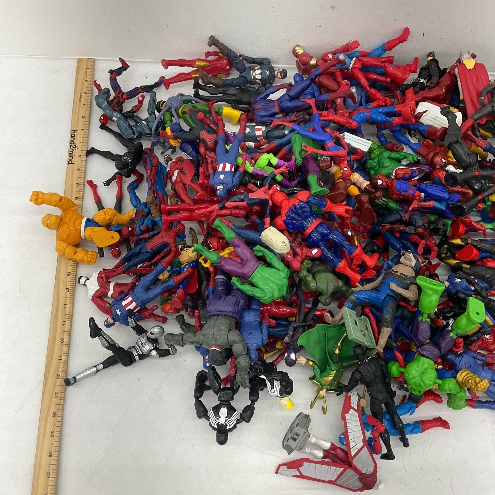 20 LBS Lot Super Hero Mix Action Figures Multicolor Preowned - Warehouse Toys