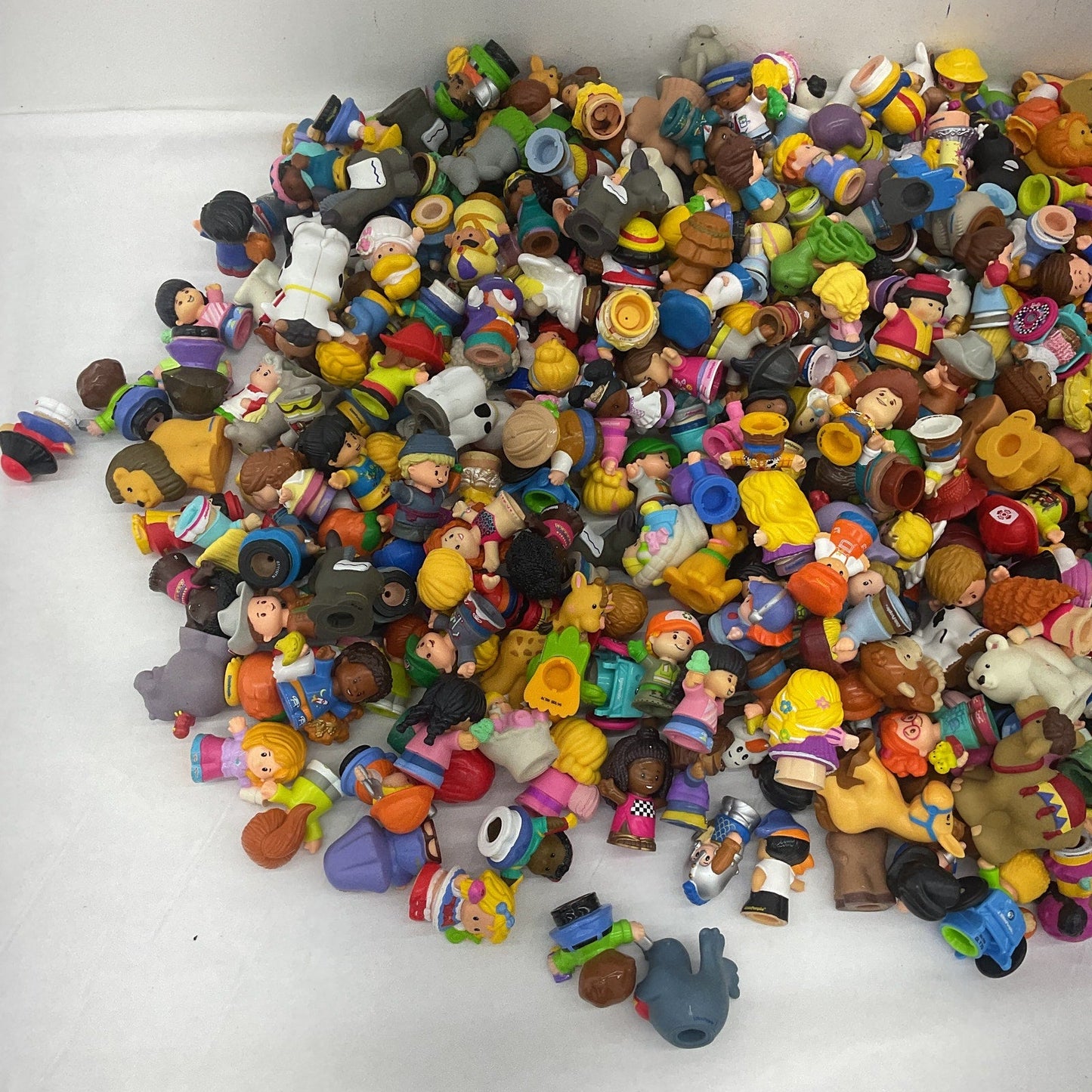 26 lbs Fisher Price Little People Animals Humans Character Figures Preowned LOT - Warehouse Toys