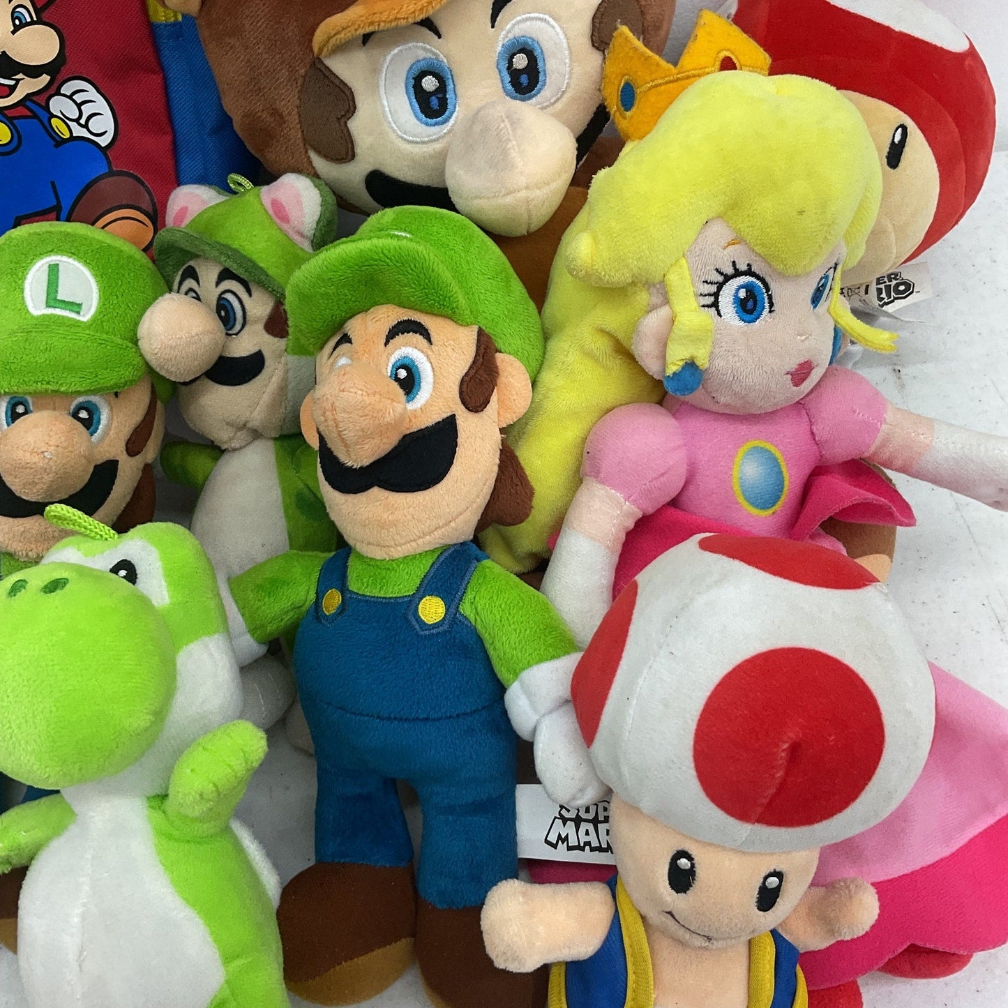 4 lbs Mixed Preowned LOT Nintendo Super Mario Yoshi Toad Peach Plush Toys - Warehouse Toys