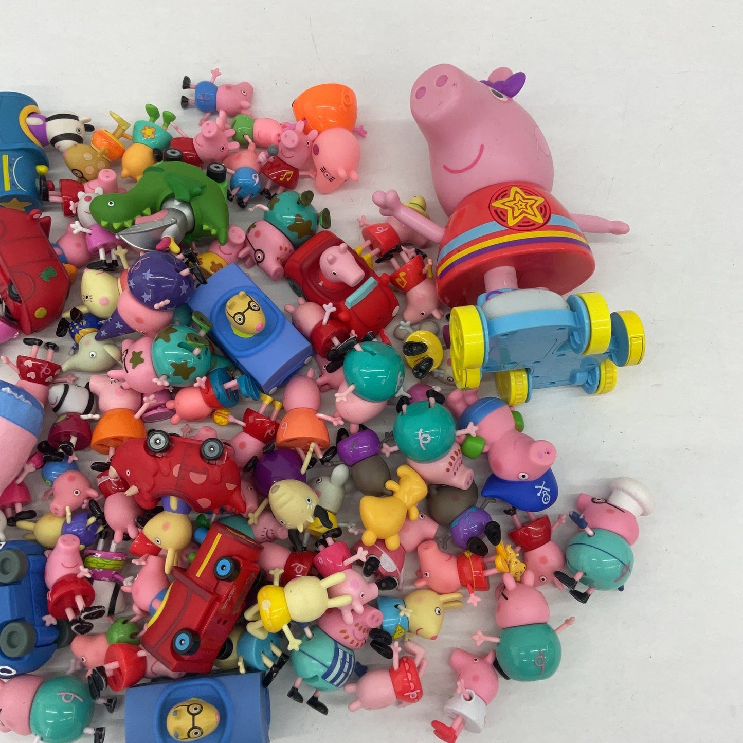 5 lbs Preowned Mixed LOT Peppa Pig Toy Figures Figurines Cake Toppers Vehicles - Warehouse Toys