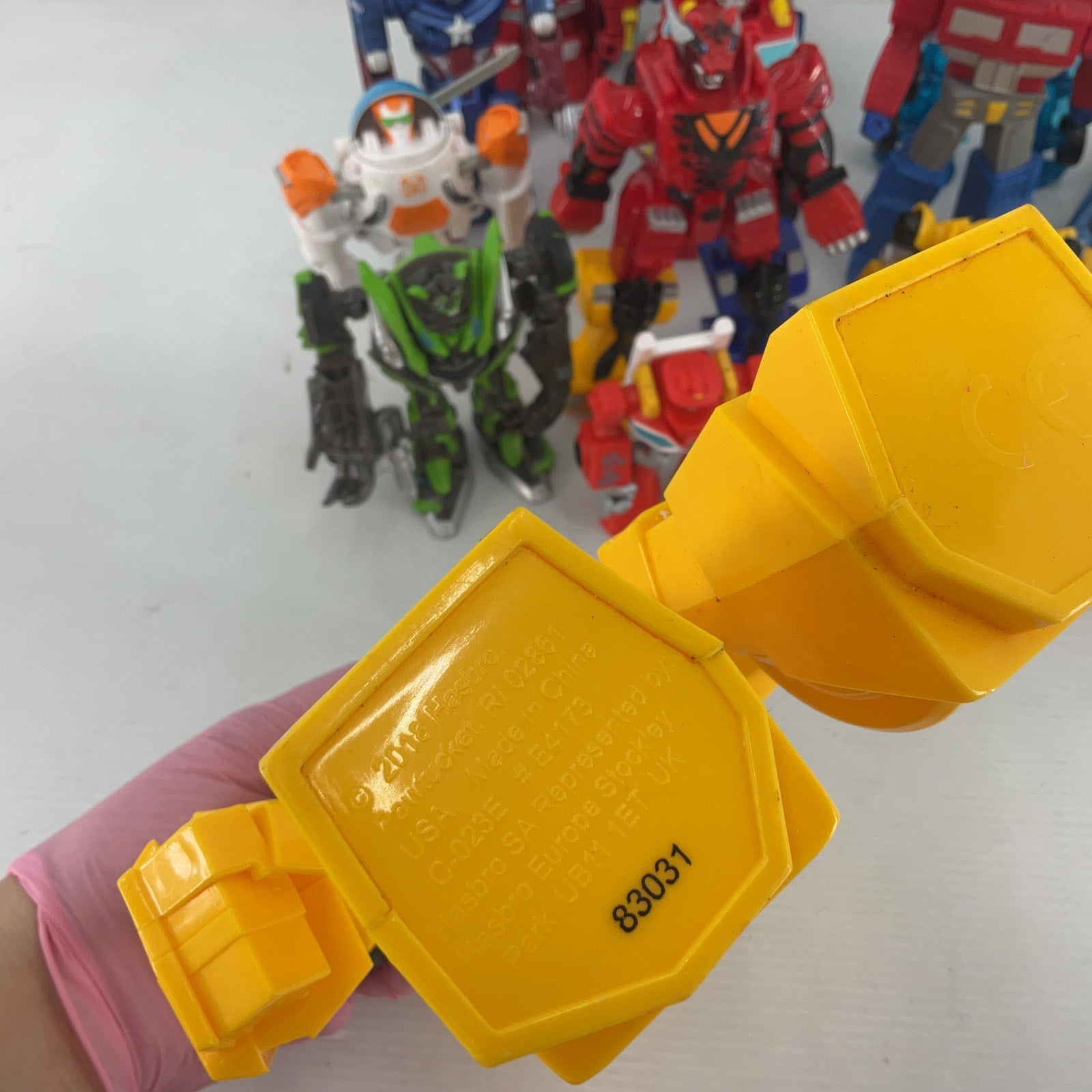 5lb Mixed Lot Hasbro Modern Transformers Rescue Bots Action Figure Toys Preowned - Warehouse Toys