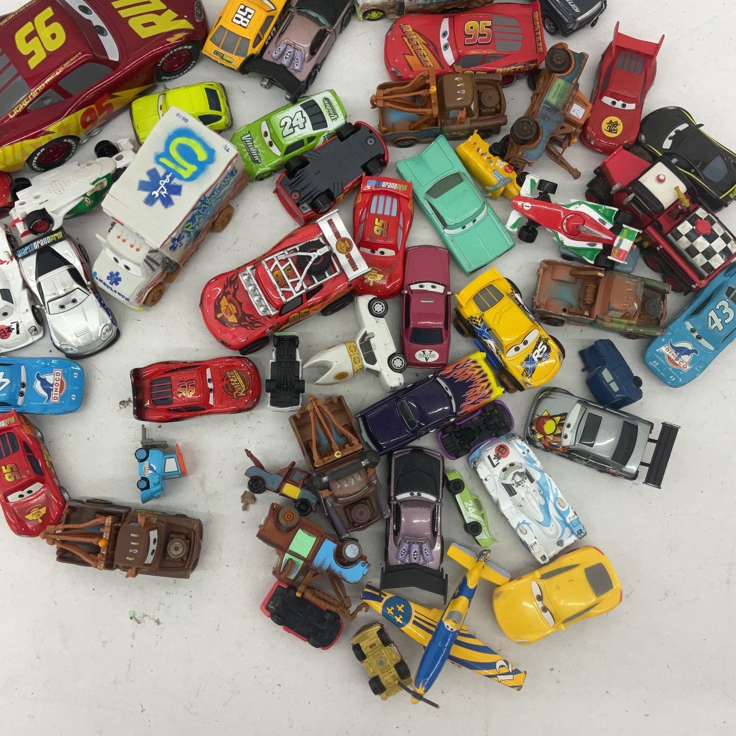 6 lbs Mattel Pixar Disney CARS Toy Car Vehicles Character FIgures Preowned LOT - Warehouse Toys