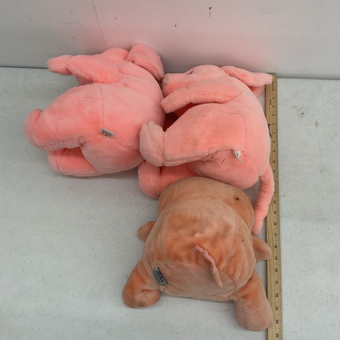 Vintage Preowned LOT 1980s Pink Rich's Priscilla Pig Frisco Hog Stuffed Animals