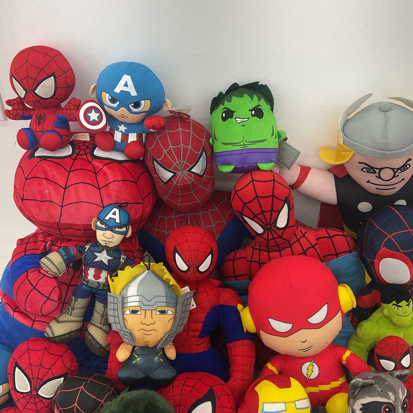 Avengers Marvel Stuffed Animals LOT Preowned 13 lbs Hulk Spiderman Thor Flash - Warehouse Toys