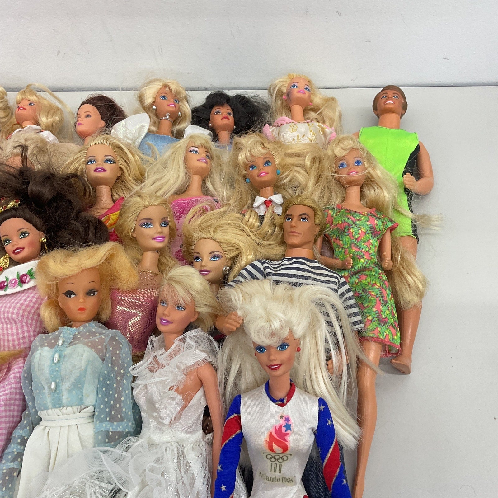 Barbie Doll Mattel Fashion Doll Wholesale Lot Bulk Preowned 18 Pounds - Warehouse Toys