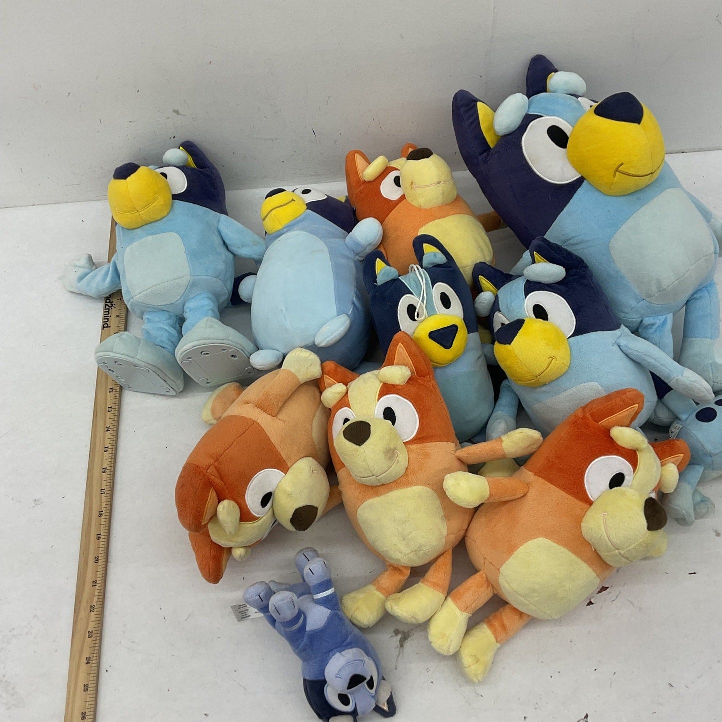 Bluey Character Dolls Toys Stuffed Plush Preowned Assorted LOT 7 lbs Bingo - Warehouse Toys