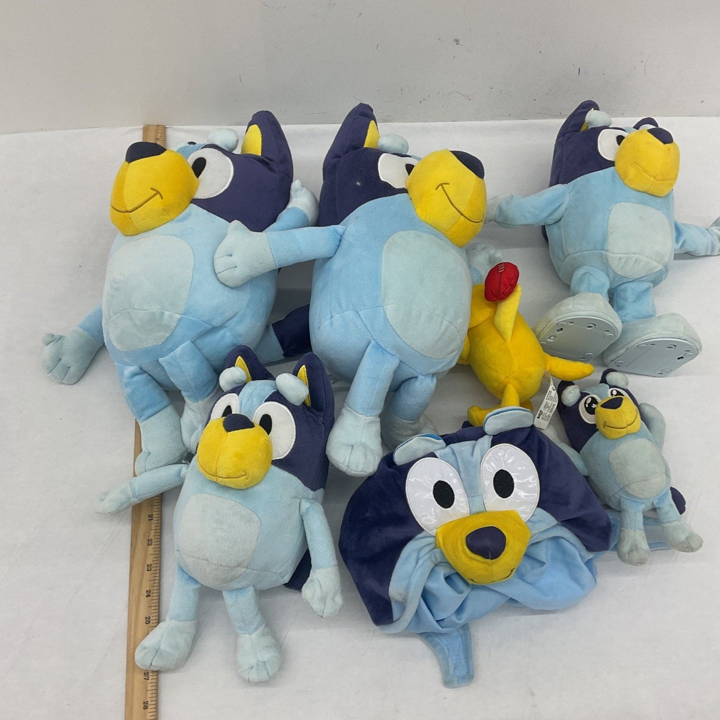 Bluey Character Toys Plush Stuffed Animals Preowned Assorted Sizes LOT 5 lbs - Warehouse Toys