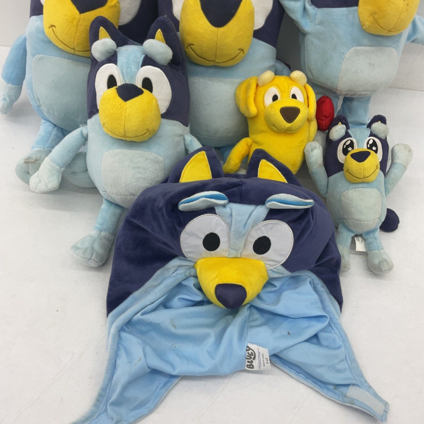 Bluey Character Toys Plush Stuffed Animals Preowned Assorted Sizes LOT 5 lbs - Warehouse Toys