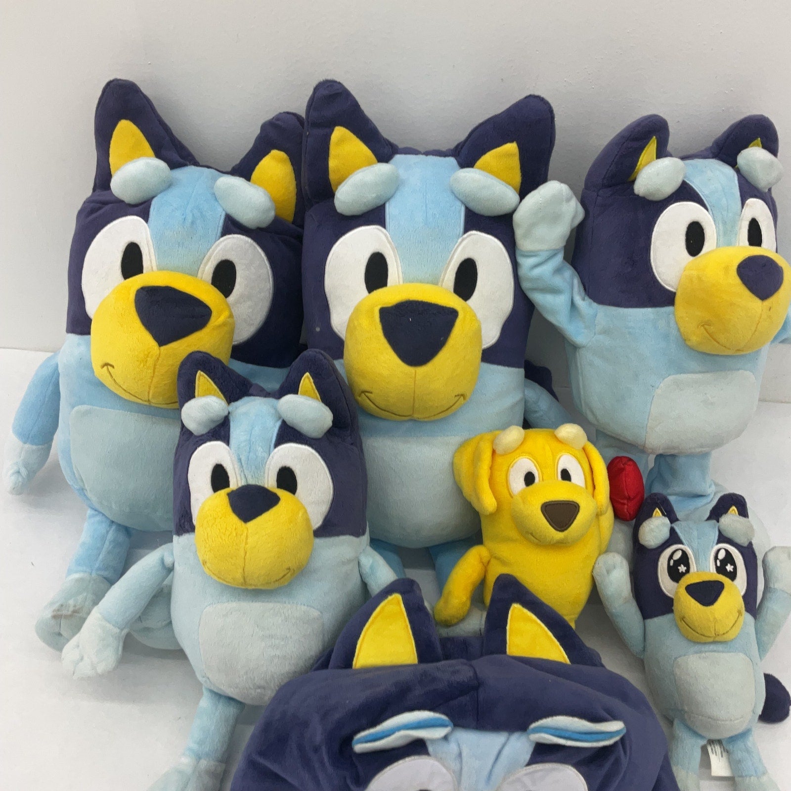 Bluey Character Toys Plush Stuffed Animals Preowned Assorted Sizes LOT 5 lbs - Warehouse Toys