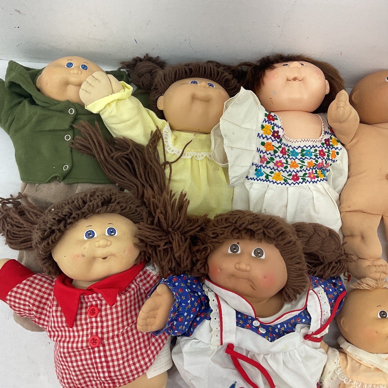 Cabbage Patch Kids CPK Preowned Vintage Baby Dolls LOT Brunette Yarn Hair Girls - Warehouse Toys