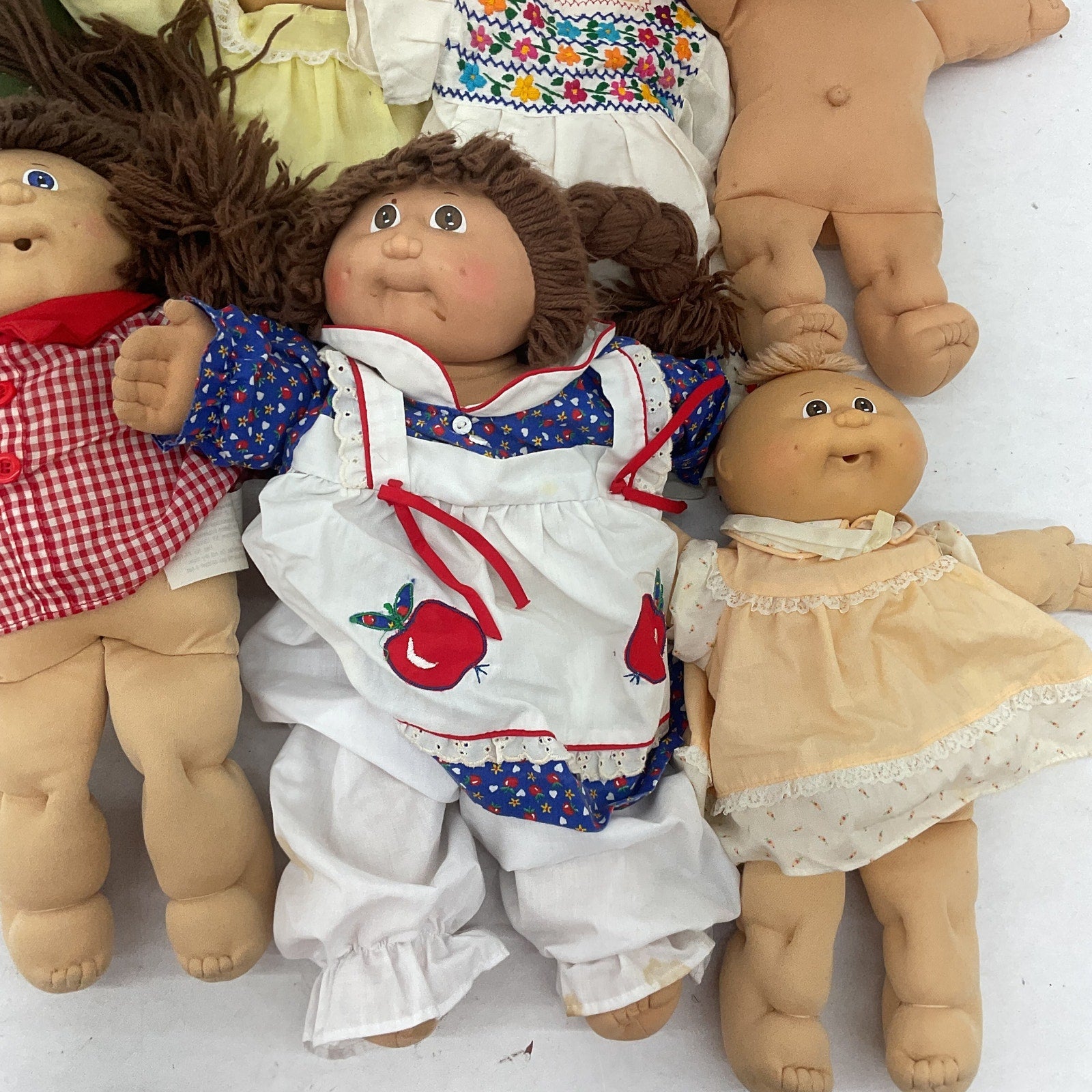 Cabbage Patch Kids CPK Preowned Vintage Baby Dolls LOT Brunette Yarn Hair Girls - Warehouse Toys