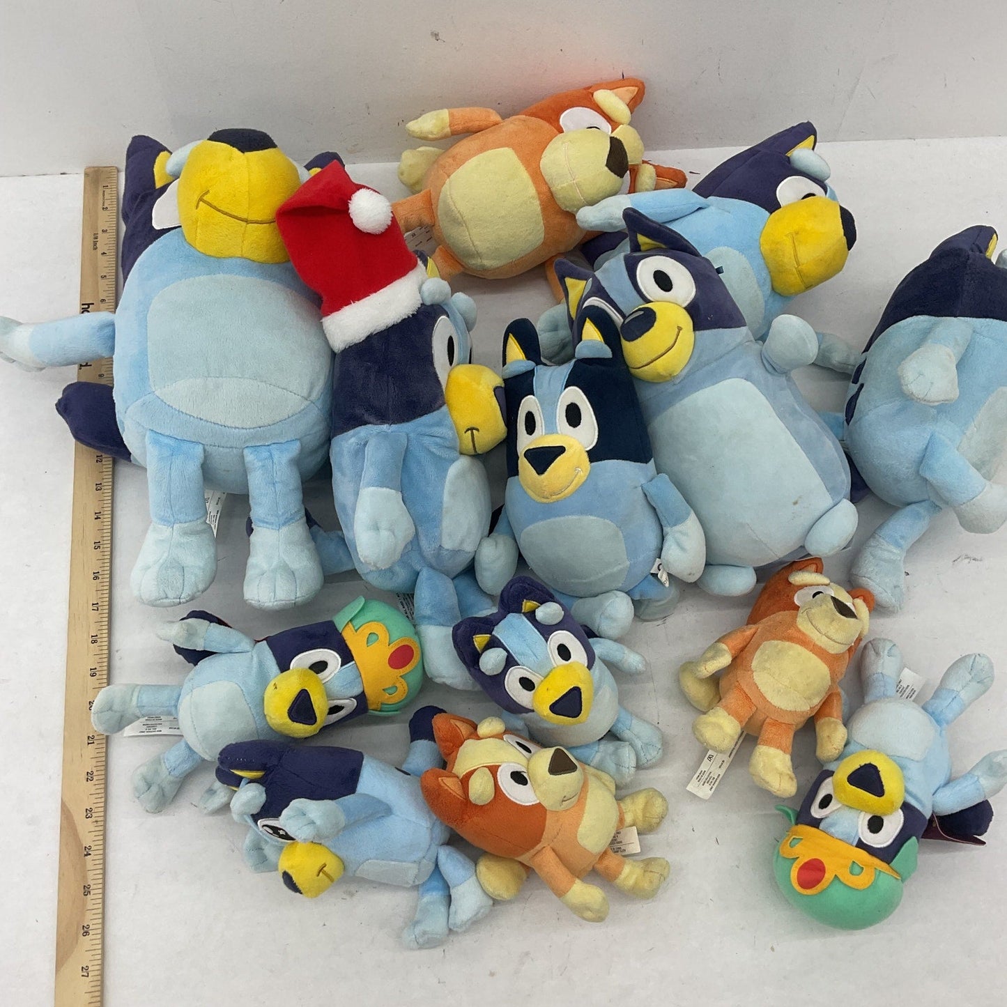 Character Stuffed Animals Toys Bluey & Bingo Plush Preowned Assorted LOT 5 lbs - Warehouse Toys