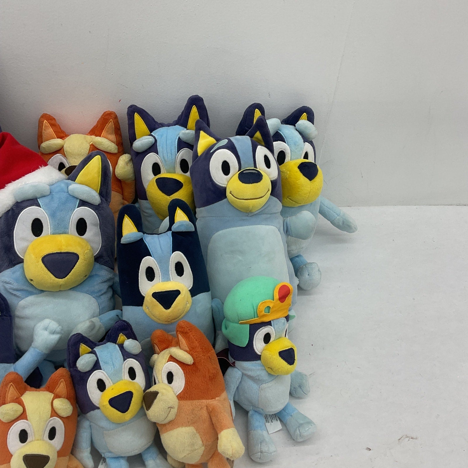 Character Stuffed Animals Toys Bluey & Bingo Plush Preowned Assorted LOT 5 lbs - Warehouse Toys