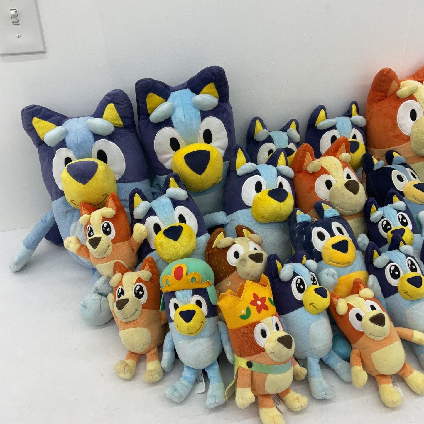 Character Stuffed Animals Toys Plush Preowned Bluey & Bingo Assorted LOT 11 lbs - Warehouse Toys