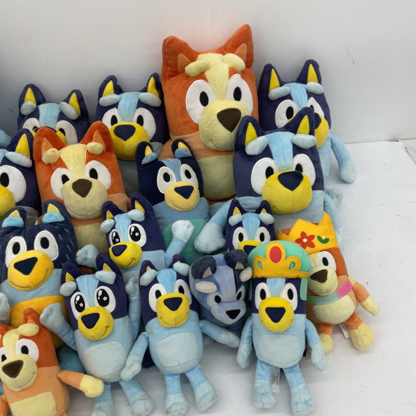 Character Stuffed Animals Toys Plush Preowned Bluey & Bingo Assorted LOT 11 lbs - Warehouse Toys